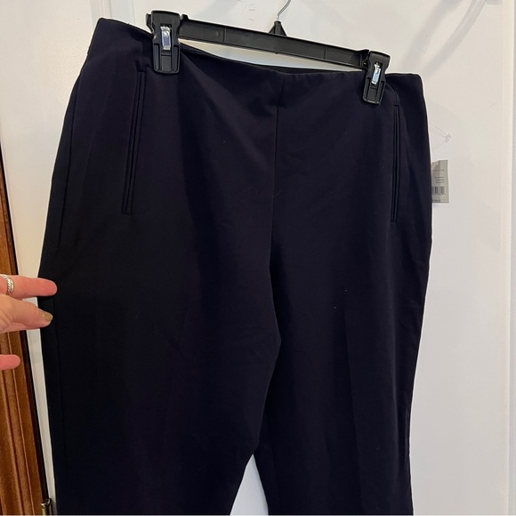 Tahari NWT Size 10 The Ellen Pant in True Navy - Picture 2 of 12
